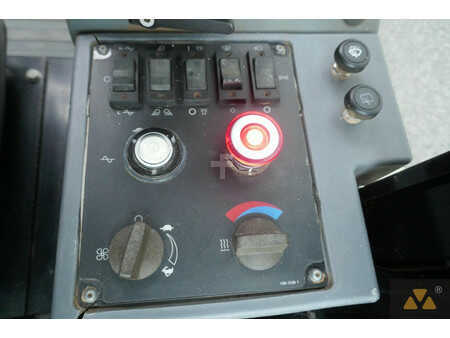Walce  2011 Caterpillar CP533E (32)