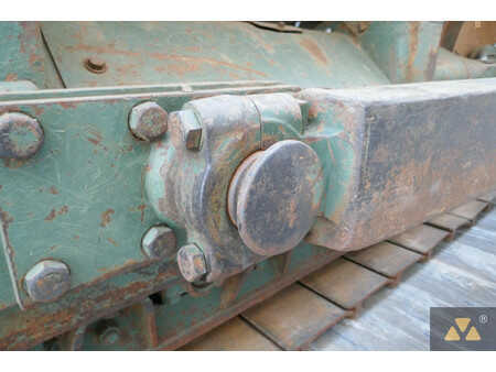 Bulldozer 1997 Caterpillar D7F Ex-army (36)
