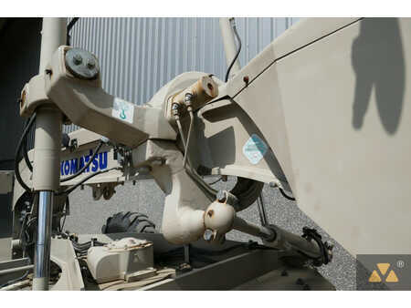 Grejdry 2013 Komatsu GD555-5 Ex-army (14)