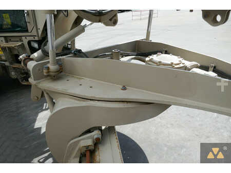 Grejdry 2013 Komatsu GD555-5 Ex-army (18)