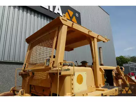 Buldożery 2009 Caterpillar D7F Ex-army (21)