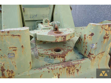 Bulldozer 1998 Caterpillar D7F Ex-army (33)