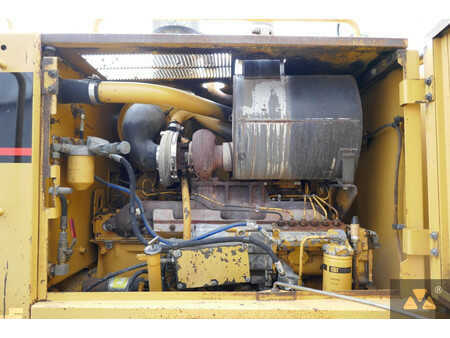 Osztályosok 1998 Caterpillar 140H (17)