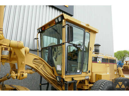 Osztályosok 1998 Caterpillar 140H (19)