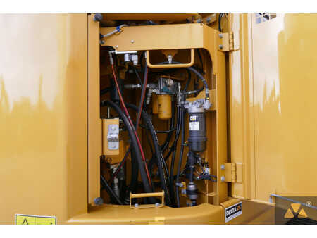 Caterpillar 325F LCR