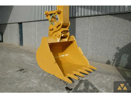 Caterpillar 325F LCR