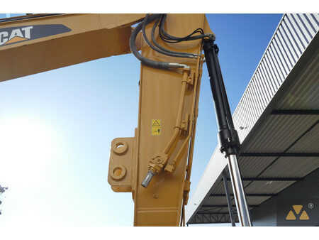 Excavadoras de cadenas 2019 Caterpillar 325F LCR (12)