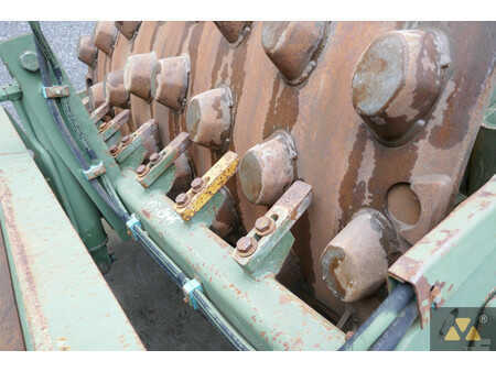 Egyhengeres henger 2002 Caterpillar CS563D Ex-army (20)
