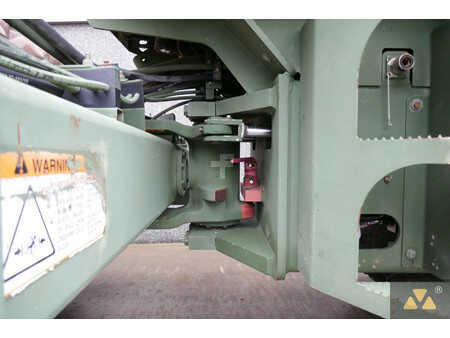Egyhengeres henger 2002 Caterpillar CS563D Ex-army (40)