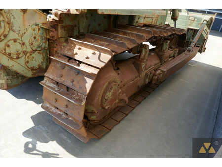 Bulldozer 1990 Caterpillar D7F Ex-army (26)