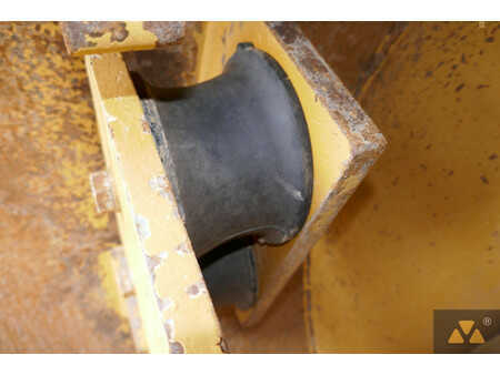 Single drum compactors 2019 Caterpillar CS66B (24)