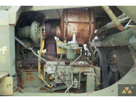 Bulldozere 2004 Caterpillar D7F Ex-army (15)