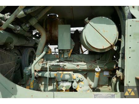 Bulldozere 2004 Caterpillar D7F Ex-army (16)