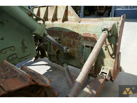 Bulldozer 1990 Caterpillar D7F Ex-army (15)