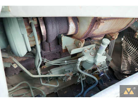 Bulldozer 1990 Caterpillar D7F Ex-army (19)