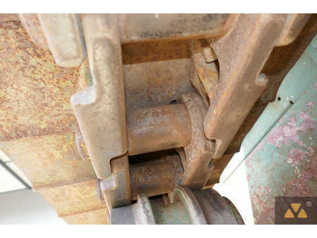 Bulldozer 1990 Caterpillar D7F Ex-army (31)