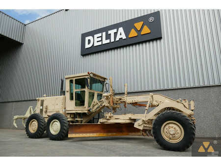 Osztályosok 2007 Caterpillar 130G Ex-army (3)
