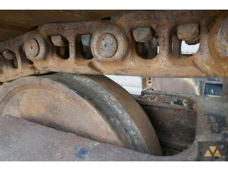 Korečková rýpadla 2019 Caterpillar 336 (29)