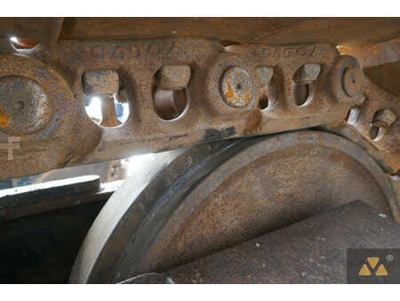 Korečková rýpadla 2019 Caterpillar 336 (30)