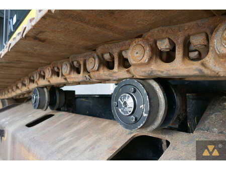 Korečková rýpadla 2019 Caterpillar 336 (31)