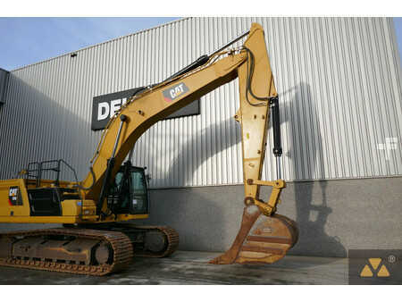 Korečková rýpadla 2019 Caterpillar 336 (9)