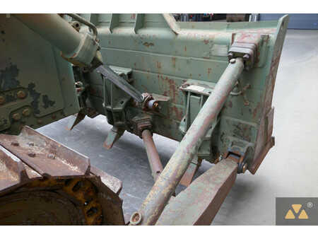 Bulldozer 1992 Caterpillar D7F Ex-army (16)
