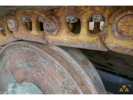 Bulldozer 1992 Caterpillar D7F Ex-army (28)