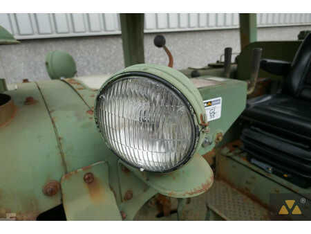 Bulldozer 1992 Caterpillar D7F Ex-army (38)