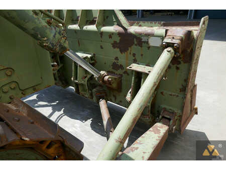 Planierraupe 1999 Caterpillar D7F Ex-army (13)