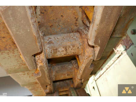 Planierraupe 1999 Caterpillar D7F Ex-army (34)