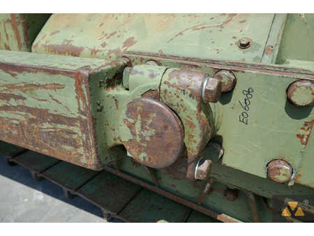 Planierraupe 1999 Caterpillar D7F Ex-army (37)