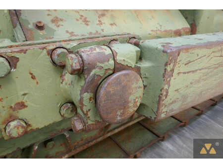 Planierraupe 1999 Caterpillar D7F Ex-army (38)