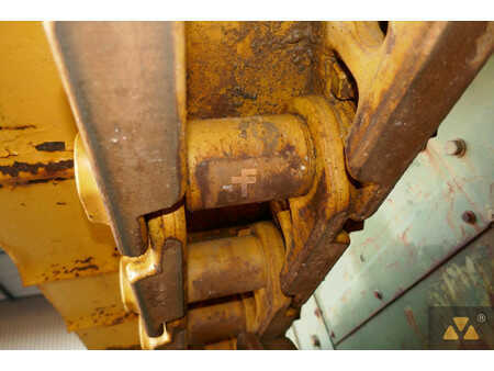 Bulldozer 2004 Caterpillar D7G Ex-army (32)