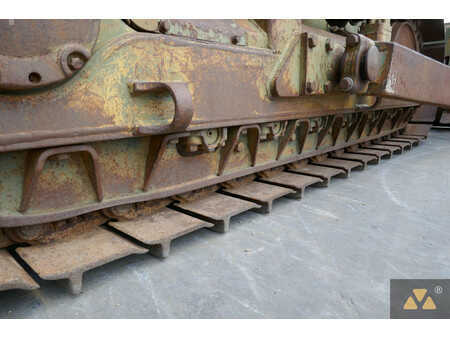 Bulldózerek 1996 Caterpillar D7F Ex-army (36)