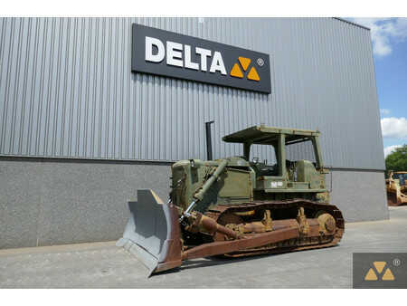 Bulldózerek 1996 Caterpillar D7F Ex-army (4)