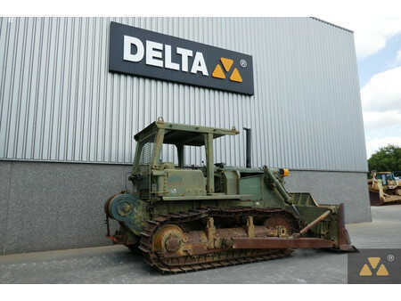 Bulldózerek 1996 Caterpillar D7F Ex-army (5)