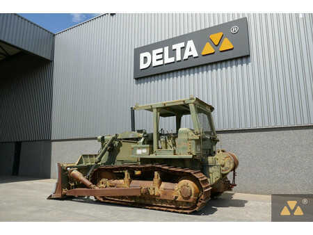 Bulldózerek 1996 Caterpillar D7F Ex-army (8)