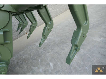 Livellatrici 2008 Caterpillar 130G Ex-army (10)