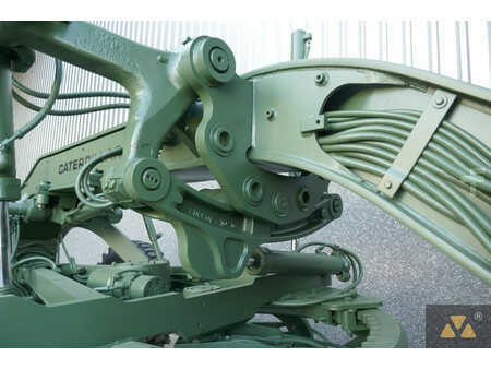 Livellatrici 2008 Caterpillar 130G Ex-army (13)