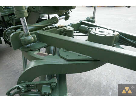 Livellatrici 2008 Caterpillar 130G Ex-army (17)