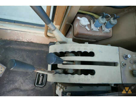 Livellatrici 2008 Caterpillar 130G Ex-army (34)