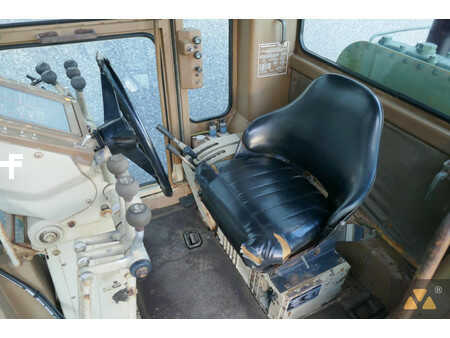 Livellatrici 2008 Caterpillar 130G Ex-army (7)