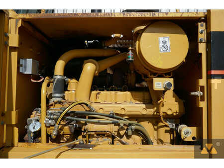 Osztályosok 1996 Caterpillar 140H (18)
