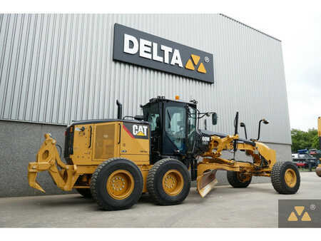 Caterpillar 160M AWD