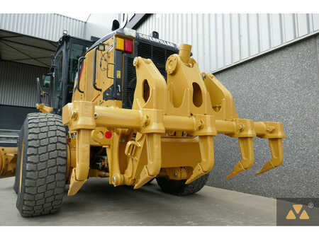 Caterpillar 160M AWD