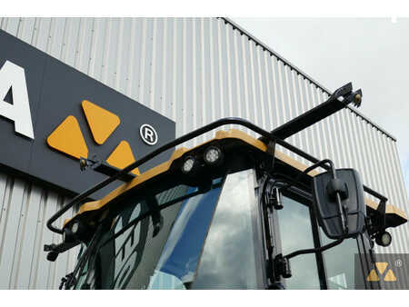 Kolové nakladače 2021 Caterpillar 980M (39)