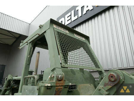 Bulldozer 2004 Caterpillar D7G Ex-army (18)
