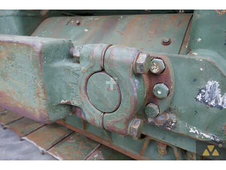 Bulldozer 2004 Caterpillar D7G Ex-army (34)