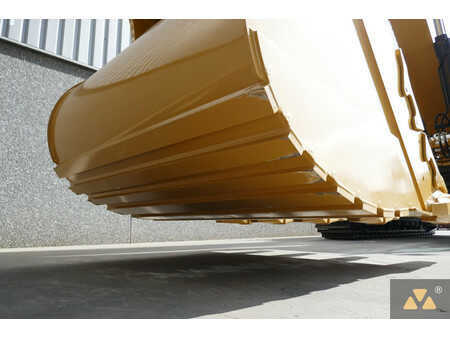 Beltegraver 2023 Caterpillar 352 (11)