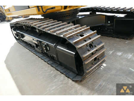 Beltegraver 2023 Caterpillar 352 (27)